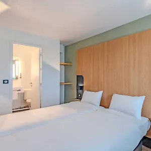 Hotel Brest Kergaradec **